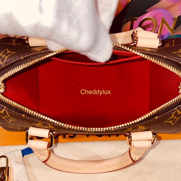 ❤️🦄💖AUTHENTIC BRAND NEW  SPEEDY 20 BANDOULIÈRE - Picture 8 of 11